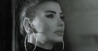 Hatice'den Sensiz de Yaşanıyor