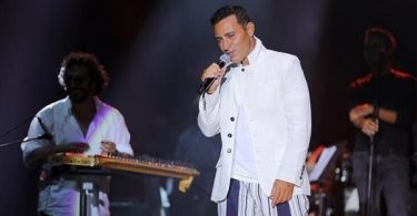Mustafa Sandal'ın Yeni Tarzı Beğeni Topladı