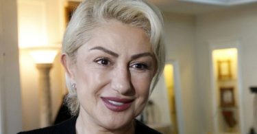 Muazzez Ersoy'un 25 Yıldır Paylaşmadığı Ne