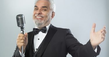 Erdal'ın Emel'e Yaptığı Gönderme