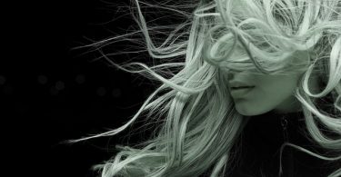 Estetikli Kadınlar Neden Birbirine Benzetiliyor