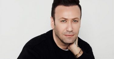 Özgür Aras, Kral Grubu'nda