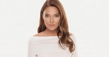 Demet Akalın 'Çukur' Çıktı